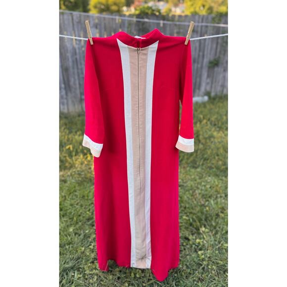 New Vanity Fair 1980's Robe Medium Hostess Gown Housecoat Velour Red Lounger - Picture 1 of 5